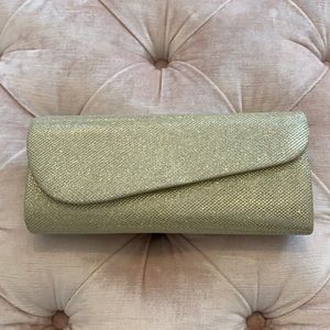 Gold clutch